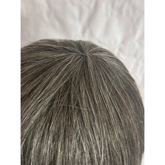 Fab and Fly HH-Deria Wig Color Gray 280/34/44 classic Bob with Bangs Human hair - Picture 5 of 8